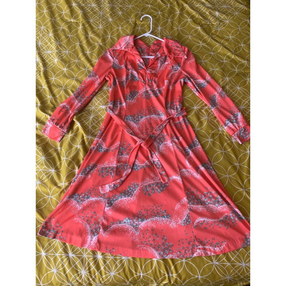 1970s coral and mint dress